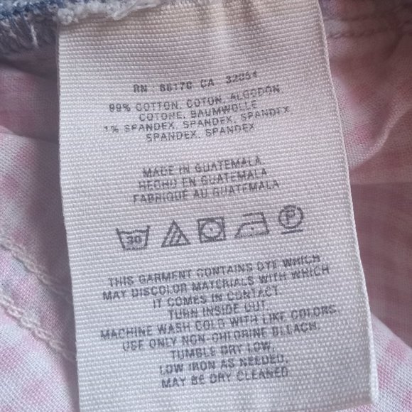 Anthropologie medium wash denim shorts - Picture 2 of 4